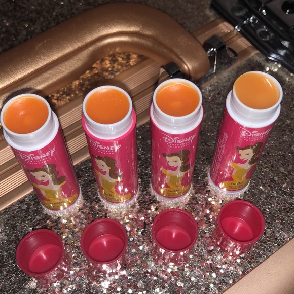 New Disney Princess Belle Lip Balm Set - Raspberry - Picture 11 of 15